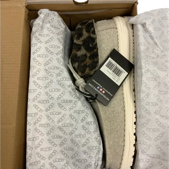 Hey Dude Women's 🌸Britt🌸 Cream Cheetah Casual Shoes - SZ (9) - Picture 13 of 14